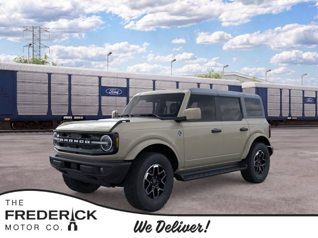 New 2026 Ford Bronco Outer Banks AWD/4WD image 1
