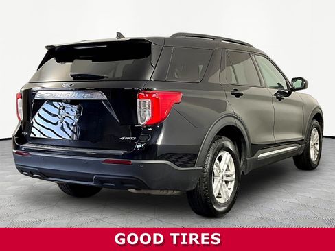 Used 2023 Ford Explorer XLT AWD/4WD image 6