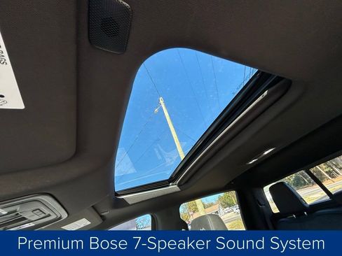 Used 2022 Chevrolet Silverado 1500 High Country w/ Technology Package image 30