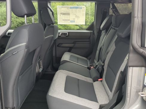 New 2025 Ford Bronco 4-Door image 12