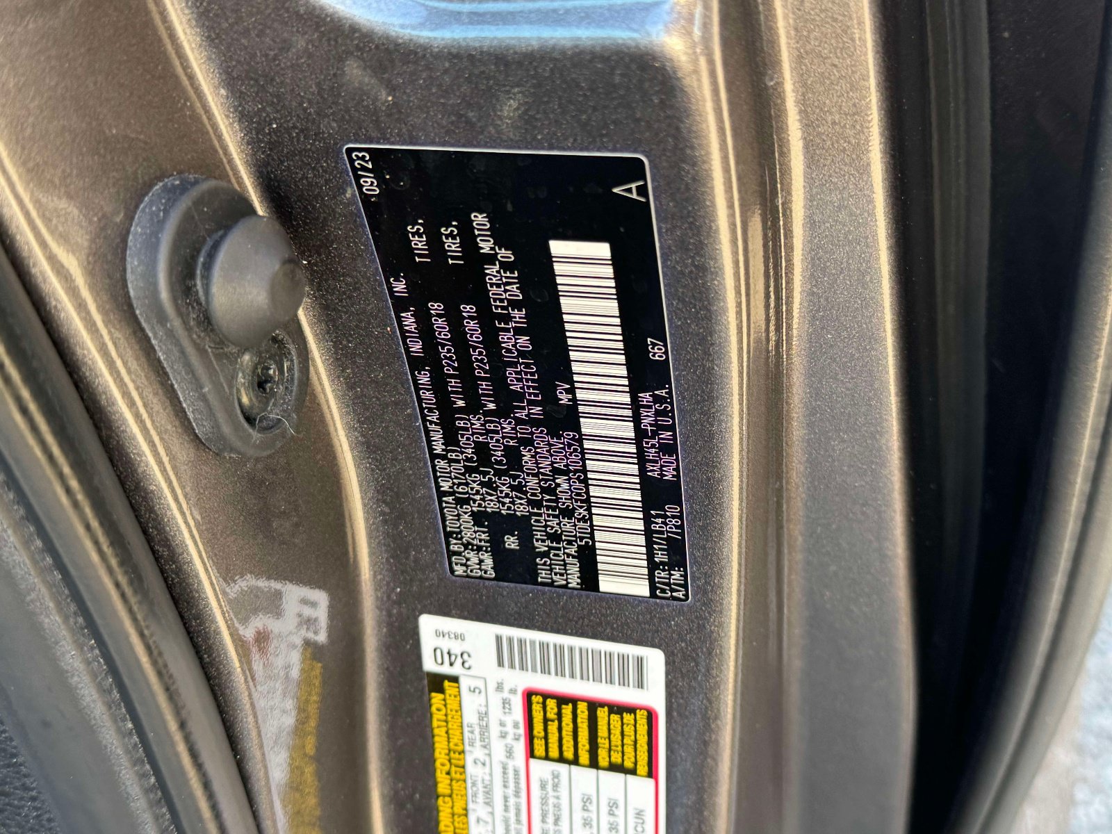 Certified 2023 Toyota Sienna Platinum AWD/4WD image 34