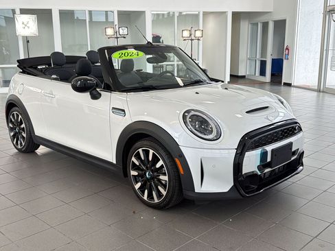 Certified 2024 MINI Cooper S w/ Seaside Edition FWD image 7