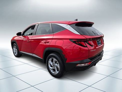 Used 2023 Hyundai Tucson SE image 7