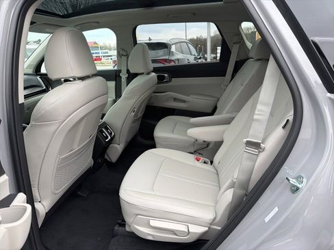 New 2026 Kia Sorento EX image 7