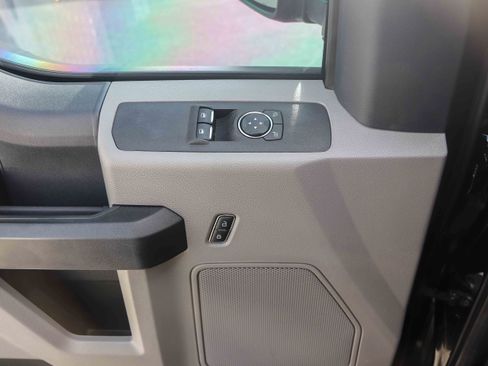 Used 2022 Ford F550 4x4 Regular Cab Super Duty w/ Power Equipment Group image 23