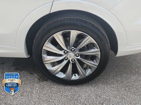 Used 2026 Buick Envista Avenir FWD image 8