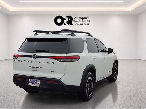 Used 2024 Nissan Pathfinder Rock Creek AWD/4WD image 5