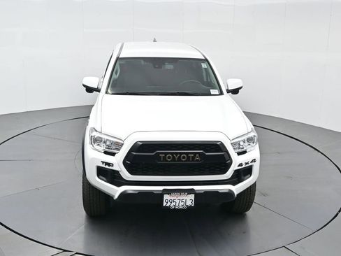 Used 2022 Toyota Tacoma SR image 50