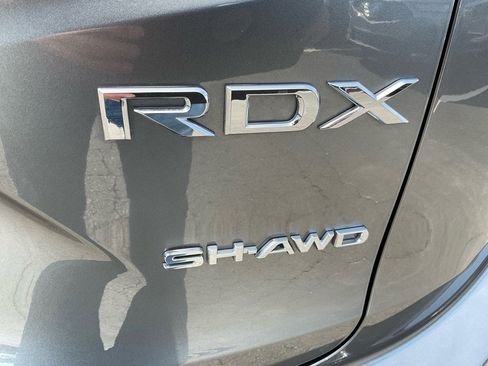 Certified 2025 Acura RDX SH-AWD image 24