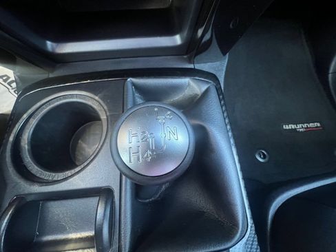 Used 2024 Toyota 4Runner TRD Off-Road Premium image 9