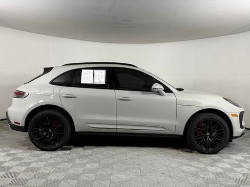 Used 2025 Porsche Macan S AWD/4WD image 9