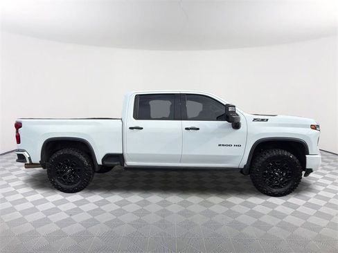 Used 2024 Chevrolet Silverado 2500 LTZ w/ LTZ Plus Package image 4