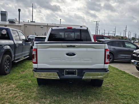 Used 2022 Ford F150 Lariat w/ Equipment Group 502A High AWD/4WD image 5