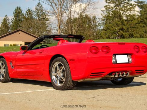 Used 2004 Chevrolet Corvette Convertible w/ Preferred Equipment Group RWD image 6