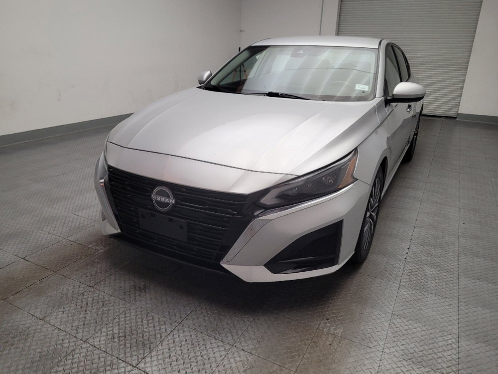 Used 2023 Nissan Altima 2.5 SV FWD image 15