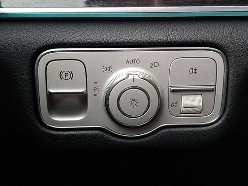 Used 2022 Mercedes-Benz GLS 450 4MATIC image 20