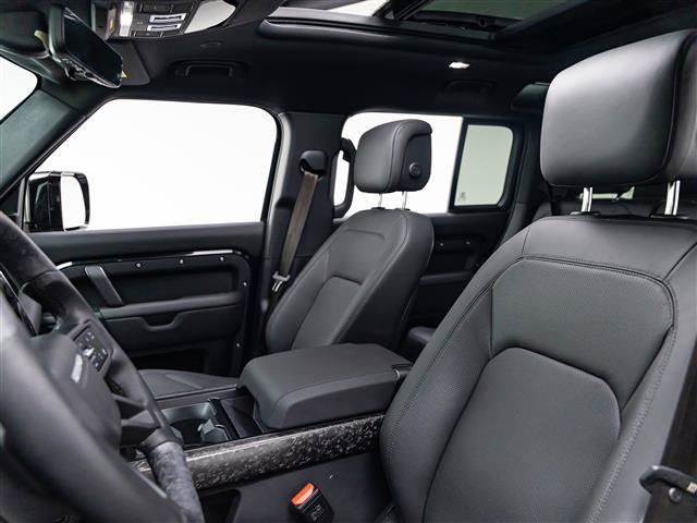 New 2026 Land Rover Defender 110 X-Dynamic SE AWD/4WD image 19