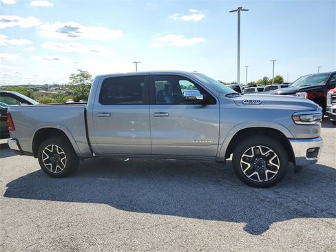 Used 2025 RAM 1500 Laramie image 3