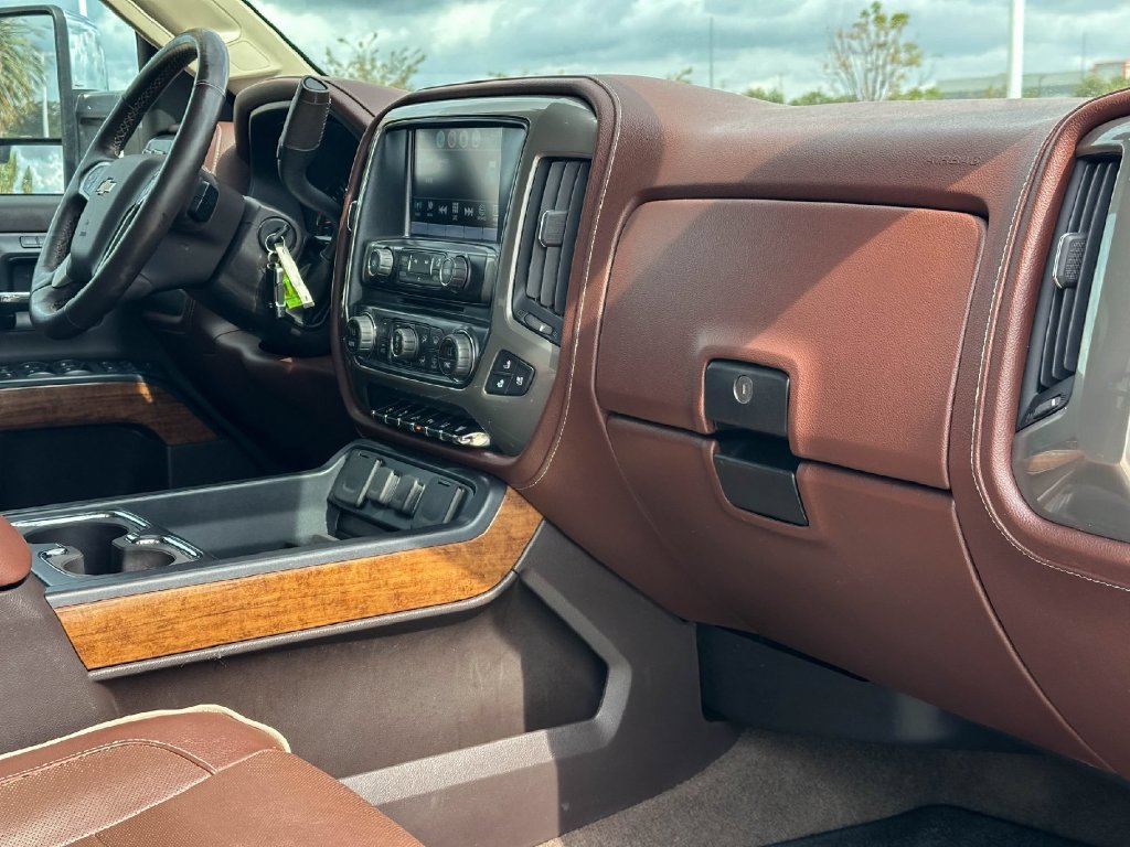 Used 2016 Chevrolet Silverado 3500 High Country w/ Duramax Plus Package AWD/4WD image 20