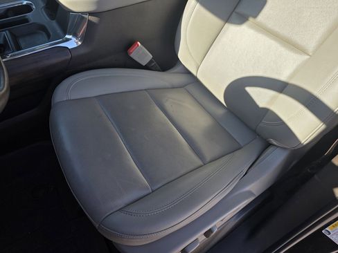 Used 2023 GMC Sierra 1500 SLT w/ SLT Premium Plus Package image 22