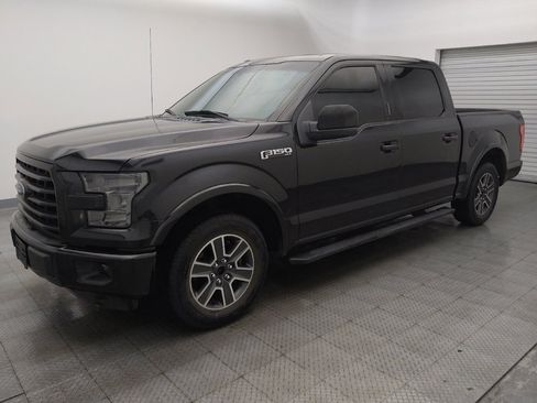 Used 2015 Ford F150 XLT w/ Equipment Group 302A Luxury image 2
