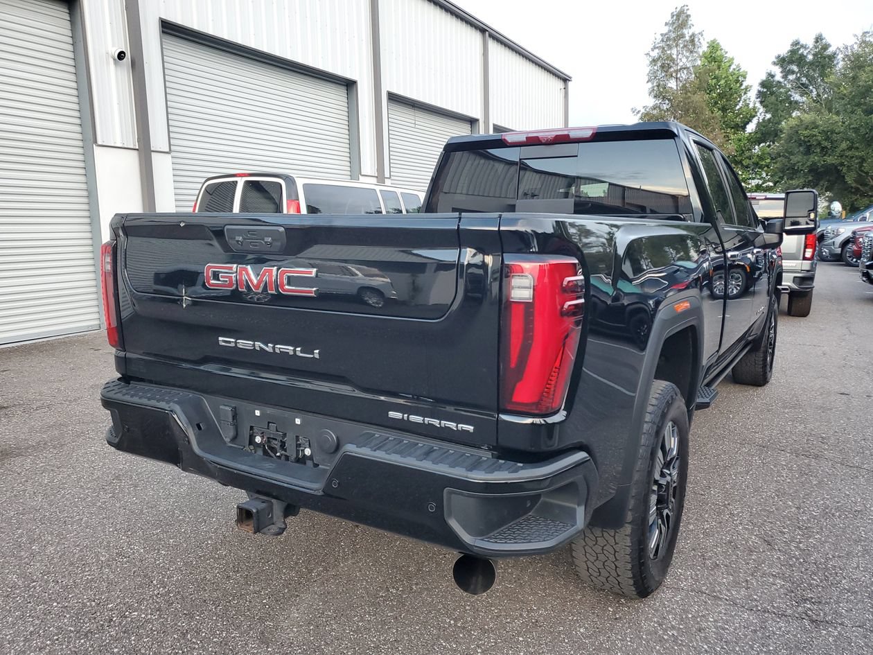 Used 2025 GMC Sierra 2500 Denali w/ Denali Reserve Package AWD/4WD image 4