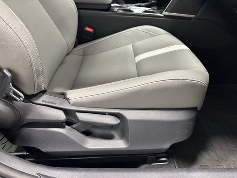 Used 2025 Toyota Camry SE w/ Convenience Package FWD image 56