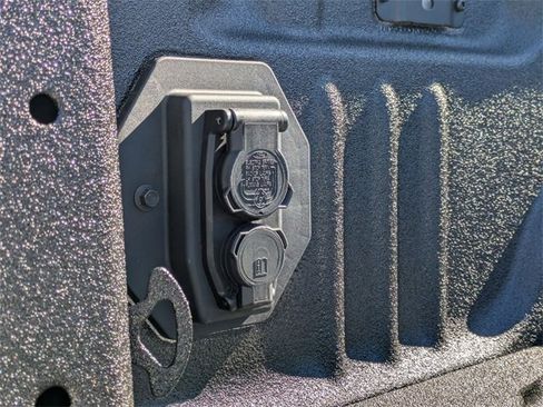 New 2026 Ford F350 King Ranch w/ Chrome Package image 38