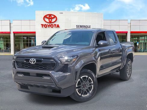 Used 2025 Toyota Tacoma TRD Sport RWD image 1