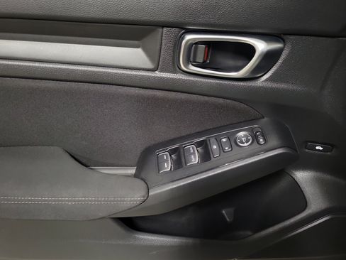 Used 2022 Honda Civic Sport image 19