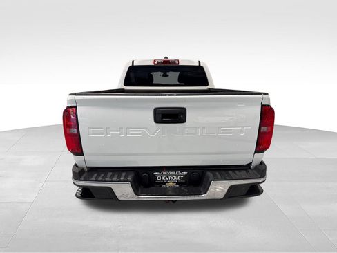 Used 2022 Chevrolet Colorado W/T w/ WT Convenience Package AWD/4WD image 45