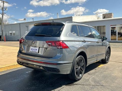 Used 2022 Volkswagen Tiguan SE R-Line image 13