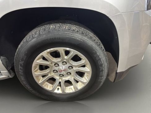 Used 2016 GMC Yukon XL SLT w/ Open Road Package AWD/4WD image 35