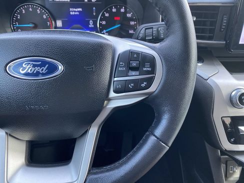 Used 2023 Ford Explorer XLT w/ Equipment Group 202A AWD/4WD image 11