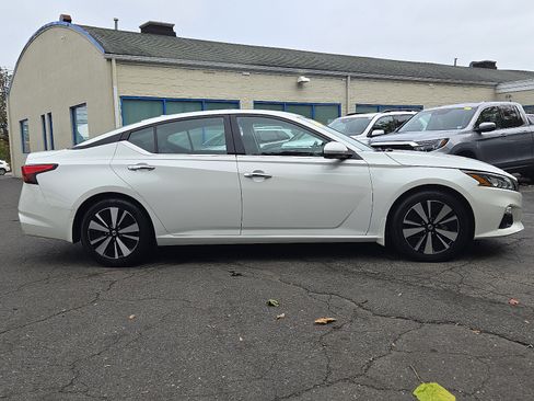 Used 2021 Nissan Altima 2.5 SL image 7