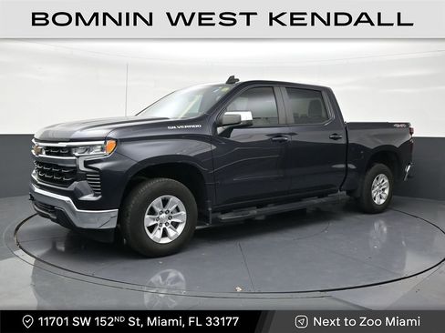 Used 2023 Chevrolet Silverado 1500 LT AWD/4WD image 1