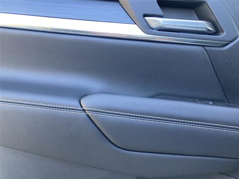 New 2026 GMC Terrain Elevation w/ Elevation Premium Package image 27