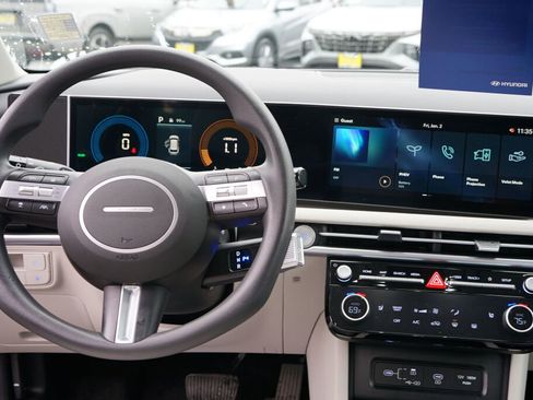 Certified 2025 Hyundai Tucson SEL image 18