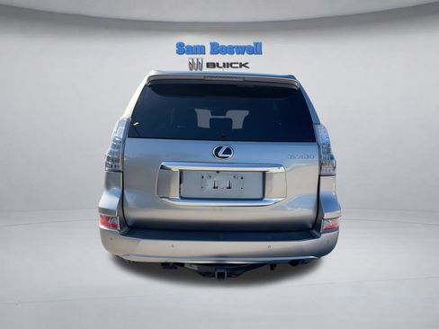 Used 2020 Lexus GX 460 Premium w/ Premium Package AWD/4WD image 9