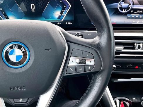 Used 2024 BMW i4 eDrive35 w/ Premium Package RWD image 21