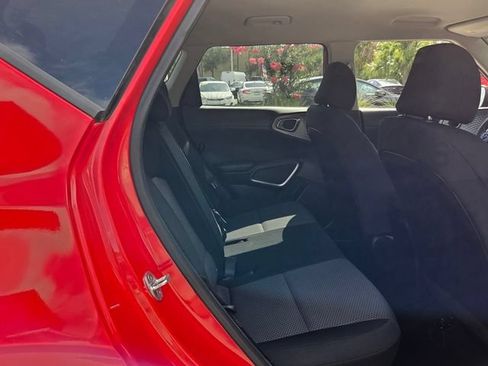 Used 2022 Kia Soul LX w/ Technology Package FWD image 16