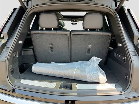 New 2026 Cadillac Vistiq Luxury image 27