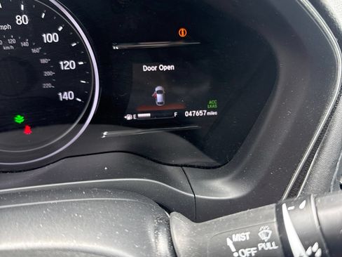 Used 2022 Honda HR-V EX image 13