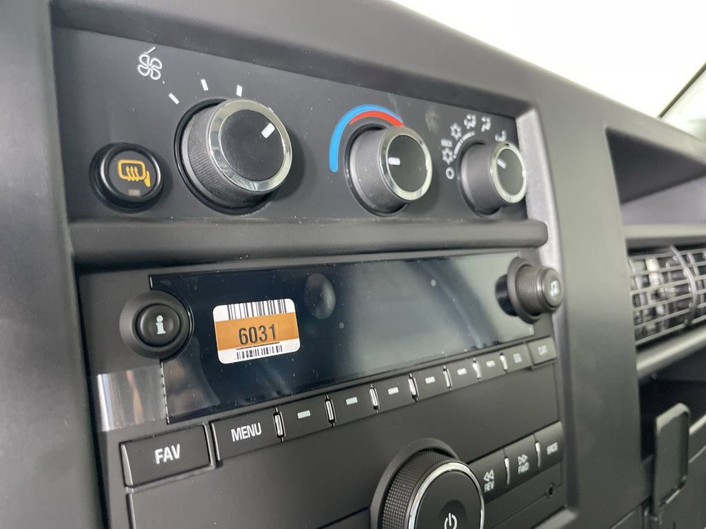 New 2025 GMC Savana 2500 Extended w/ Driver Convenience Package RWD image 13