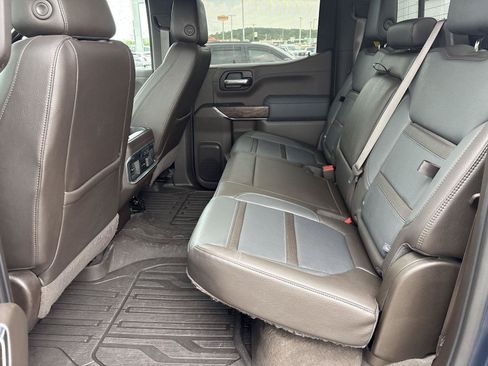 Used 2019 GMC Sierra 1500 Denali w/ Denali Ultimate Package AWD/4WD image 9