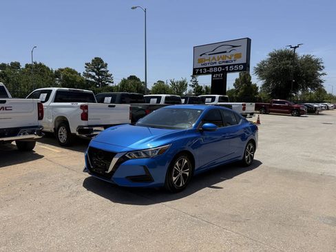 Used 2022 Nissan Sentra SV FWD image 3