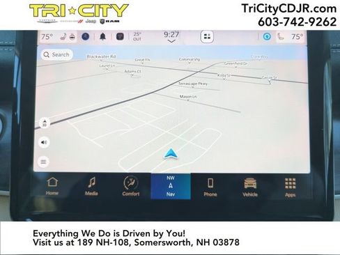 Used 2022 Jeep Grand Cherokee Limited image 24