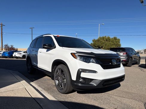 Used 2022 Honda Pilot Sport image 4