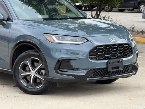 Used 2025 Honda HR-V EX-L image 2