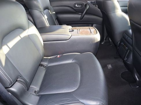 Used 2024 INFINITI QX80 Luxe image 18